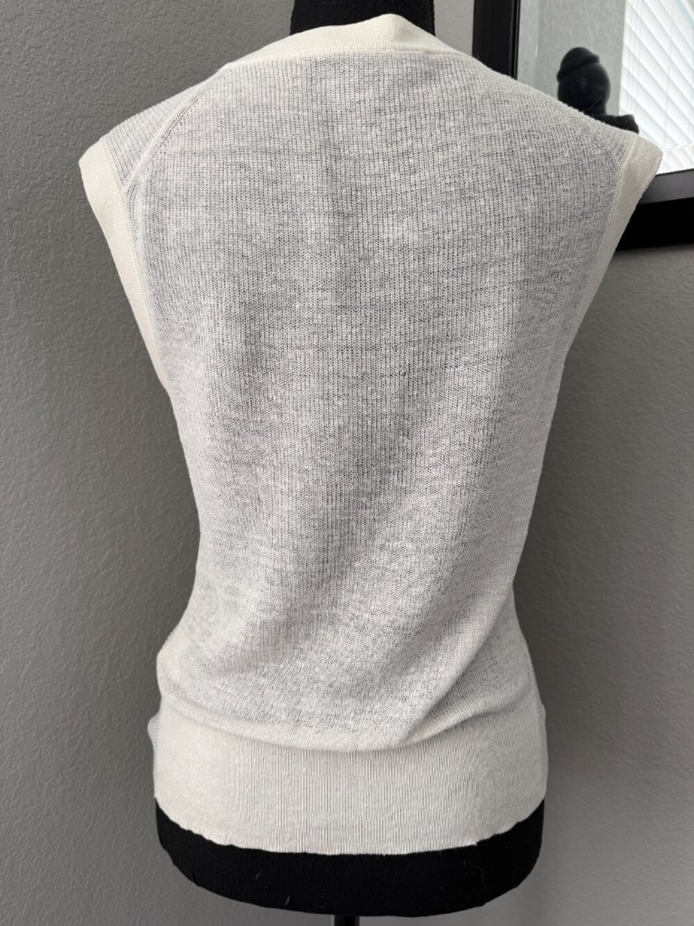 VERONICA BEARD Kellen Twist Front Sleeveless Linen Sweater Ivory Medium - Picture 7 of 12